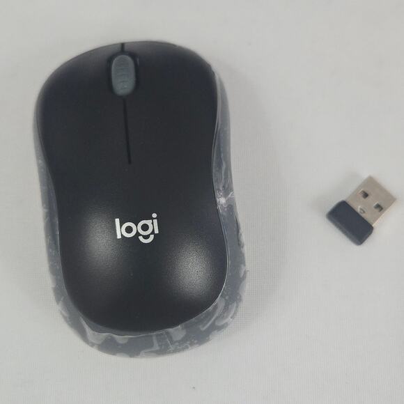 Logitech mk320 Wireless Full Keyboard & Mouse Combo with USB Receiver - Picture 13 of 16